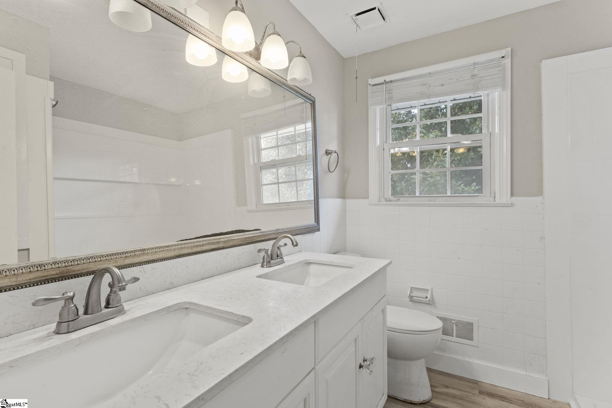 106 Chesterfield Road Greenville, SC 29605 - Photo 17 of 30 Gallery Image 17