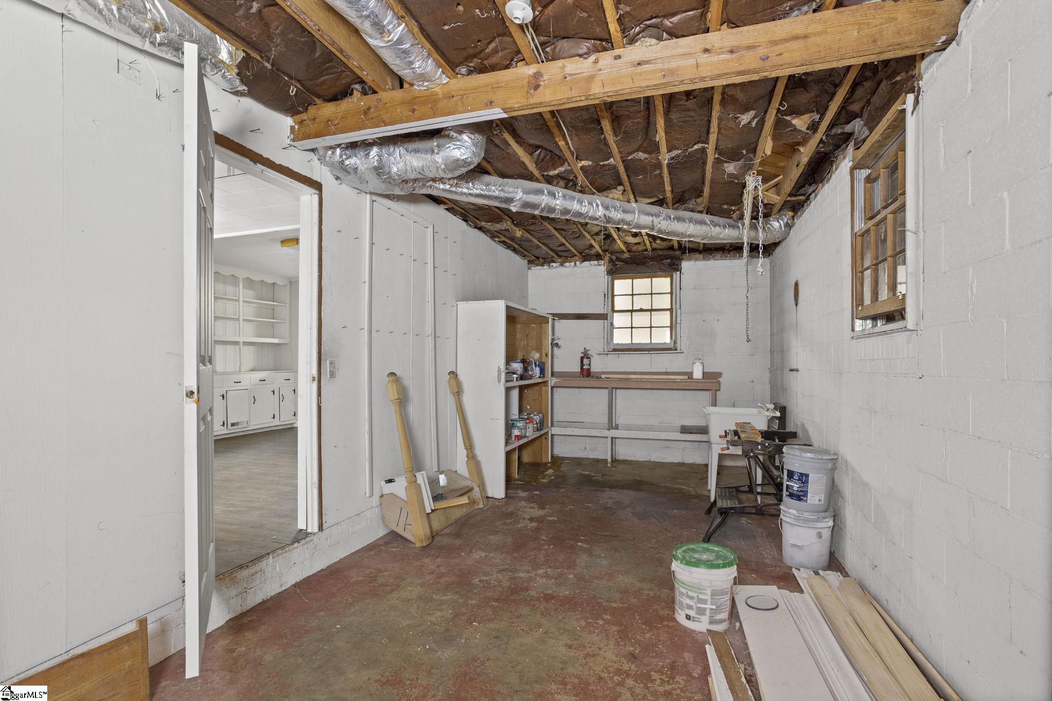 106 Chesterfield Road Greenville, SC 29605 - Photo 26 of 30 Gallery Image 26
