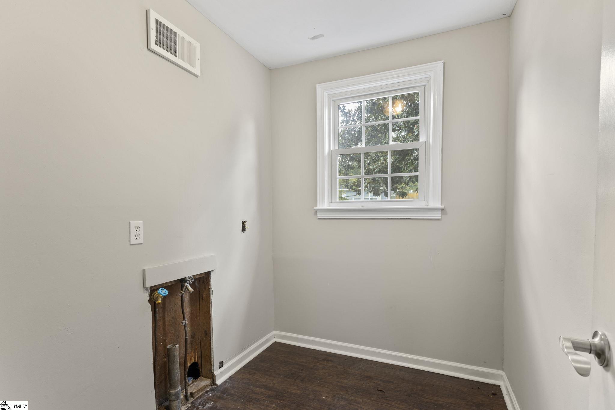106 Chesterfield Road Greenville, SC 29605 - Photo 27 of 30 Gallery Image 27