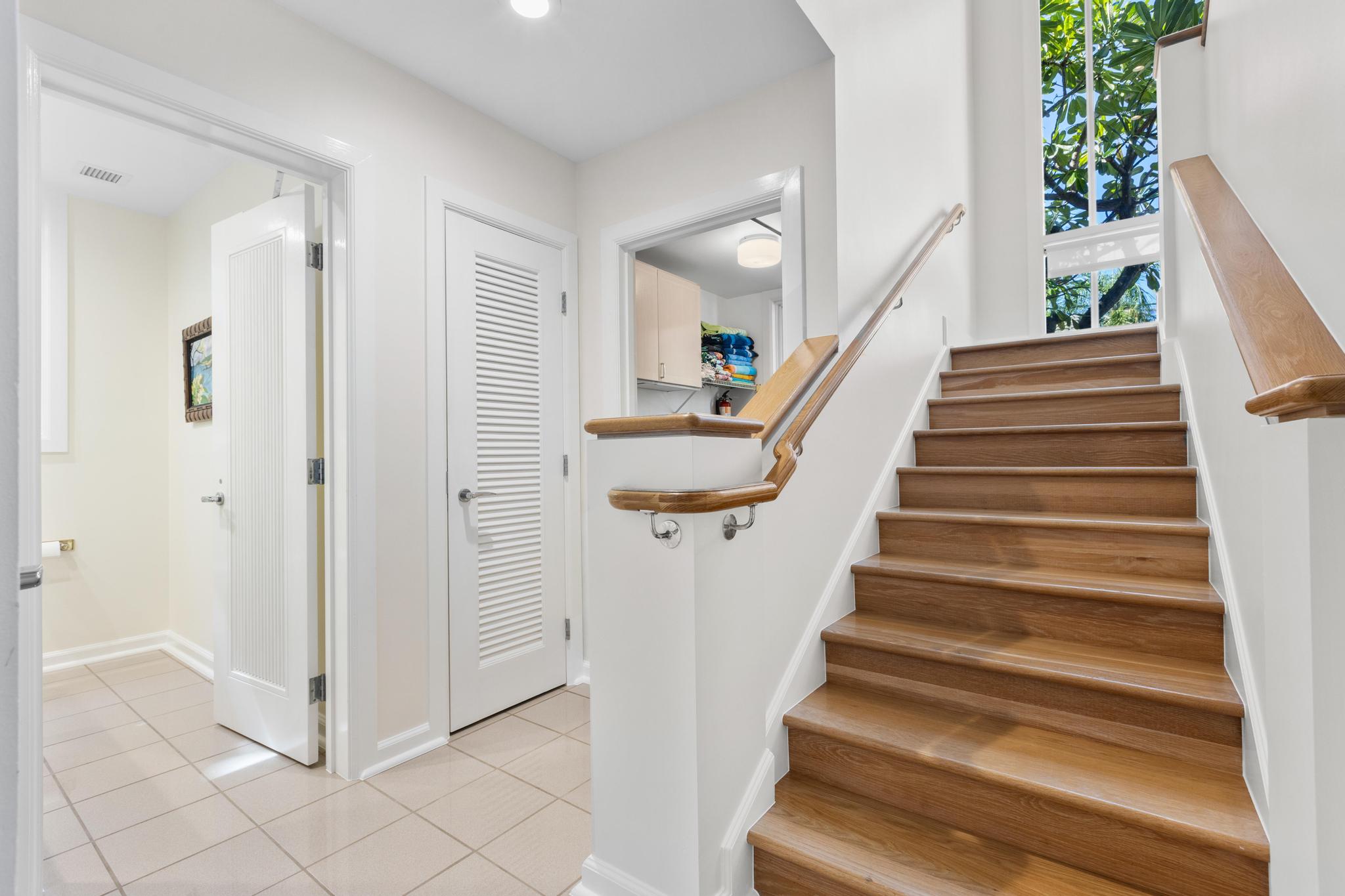 68-1375 Pauoa Road, Unit M4 Kamuela, HI 96743 - Photo 15 of 30 a view of entryway with wooden floor and stairs