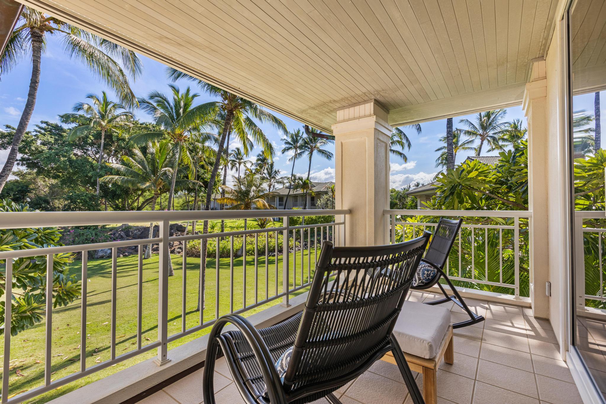 68-1375 Pauoa Road, Unit M4 Kamuela, HI 96743 - Photo 19 of 30 a view of a chair and tables in the balcony