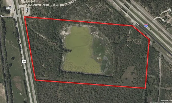 $900,000 | 6266 Highway 281, Three Rivers, TX 78071