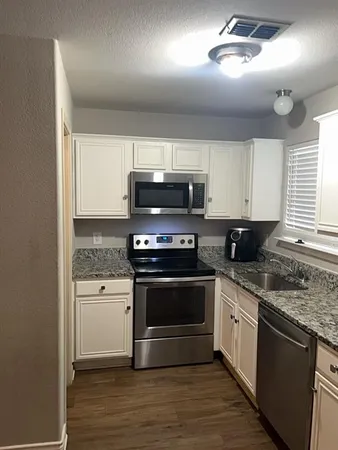 $1,700 | 1901 Wright Street, Greenville, TX 75401
