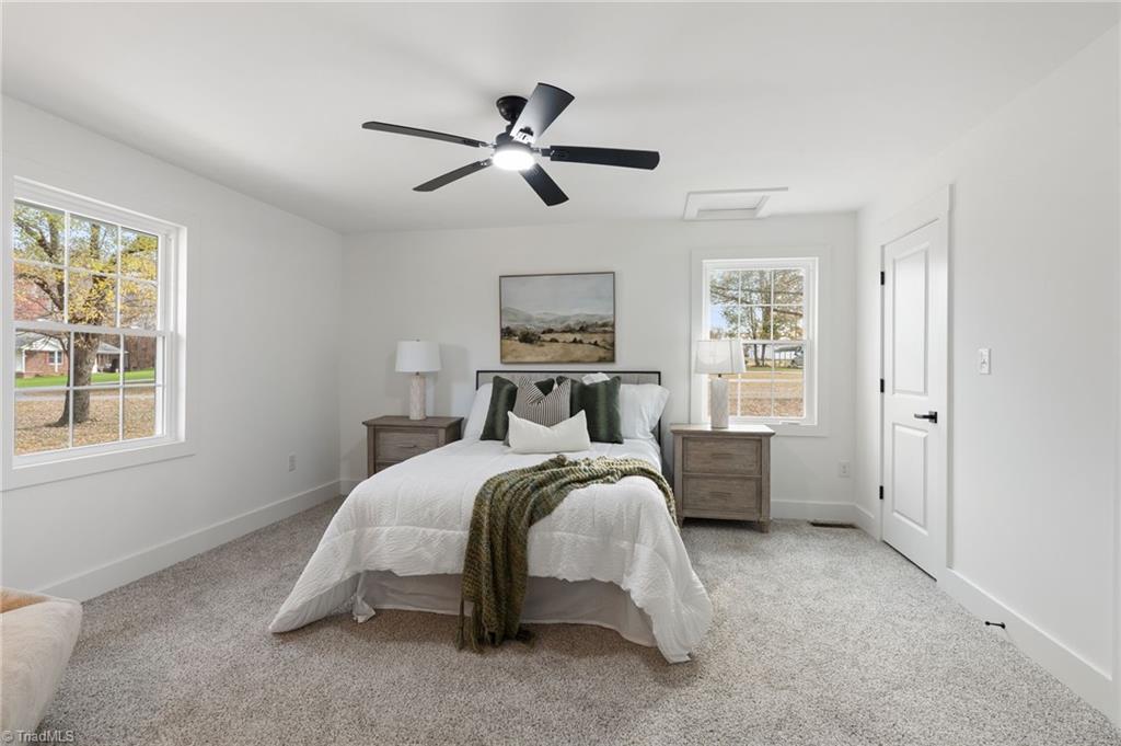 1604 Brooks Road Reidsville, NC 27320 - Photo 8 of 24 Gallery Image 8