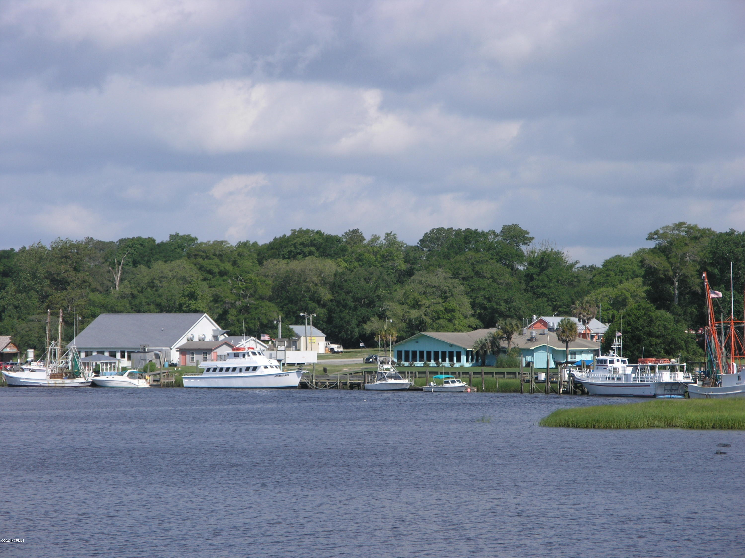 9282 West Lake Road Calabash, NC 28467 - Photo 12 of 12 P1011033