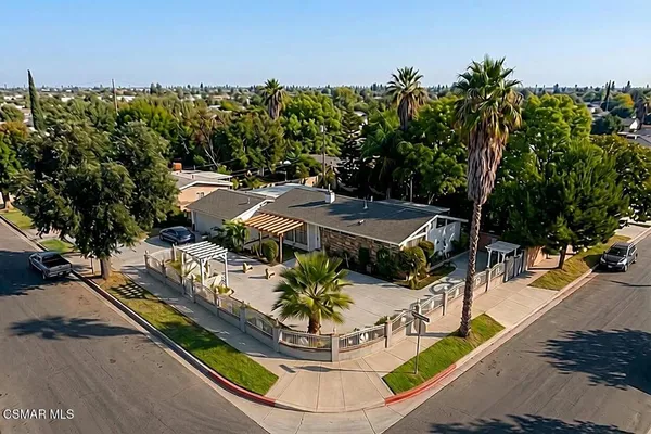 $1,299,000 | 17444 Septo Street, Northridge, CA 91325