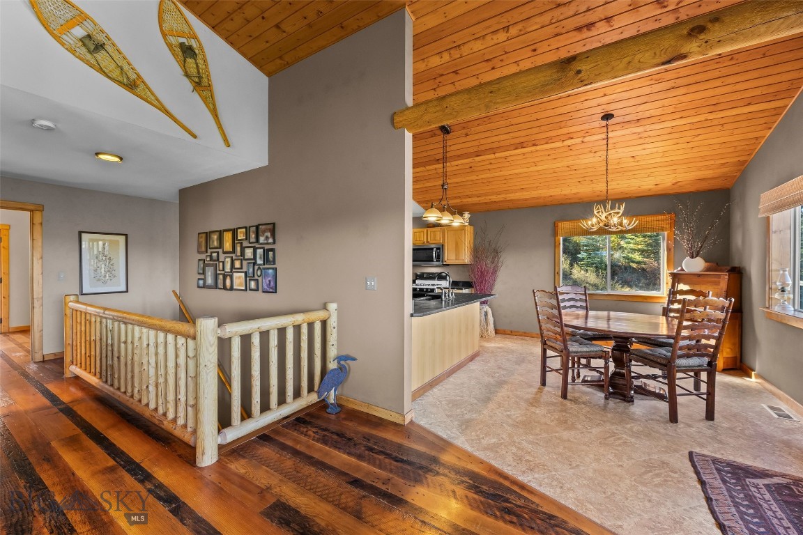 930 Colt Road Bozeman, MT 59715 - Photo 11 of 41 Gallery Image 11