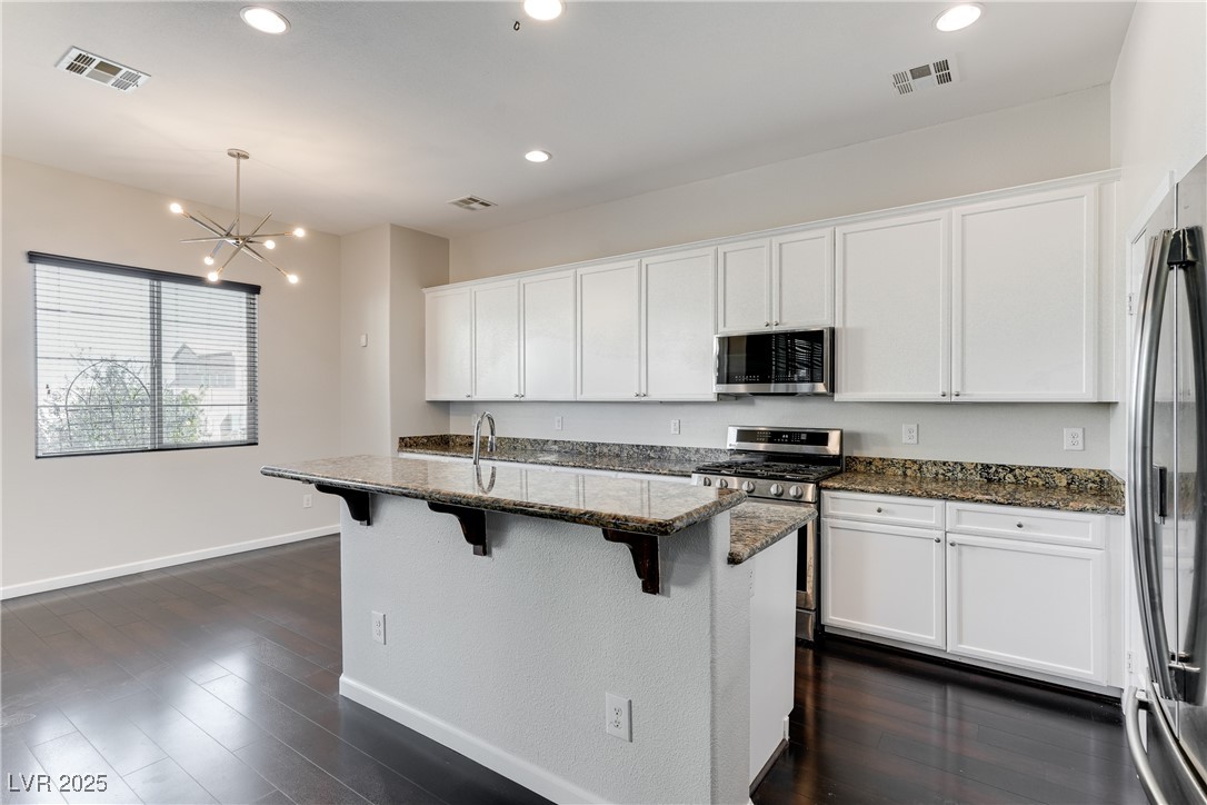 6632 Ditmars Street Las Vegas, NV 89166 - Photo 12 of 46