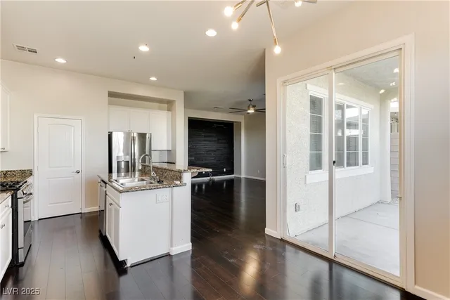 $2,769 | 6632 Ditmars Street, Las Vegas, NV 89166