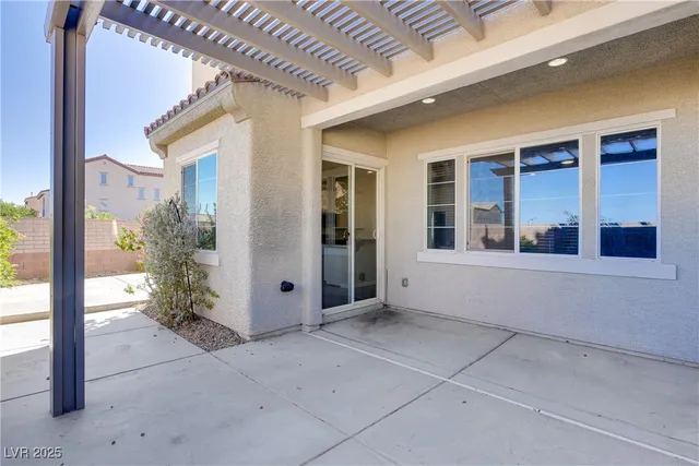 $2,769 | 6632 Ditmars Street, Las Vegas, NV 89166