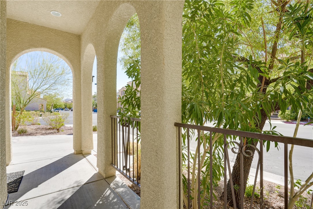 6632 Ditmars Street Las Vegas, NV 89166 - Photo 6 of 46