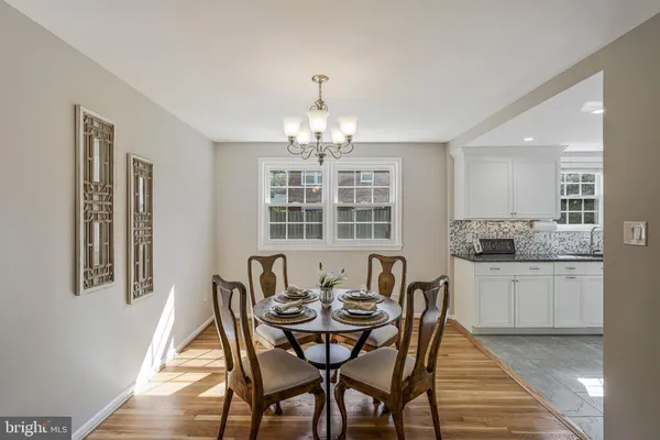 $1,299,990 | 1709 Pebble Beach Drive, Vienna, VA 22182