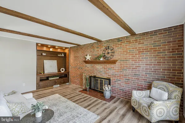 $1,299,990 | 1709 Pebble Beach Drive, Vienna, VA 22182