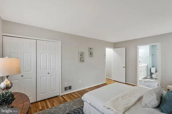 $1,299,990 | 1709 Pebble Beach Drive, Vienna, VA 22182