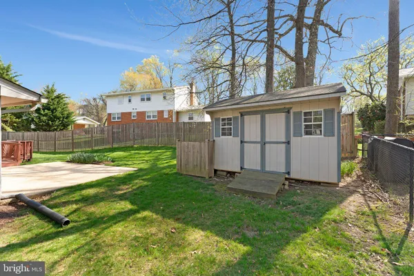 $1,299,990 | 1709 Pebble Beach Drive, Vienna, VA 22182