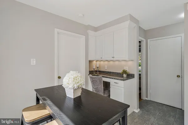 $1,299,990 | 1709 Pebble Beach Drive, Vienna, VA 22182