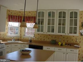 121 Swordfish Road Manahawkin, NJ 08050 - Photo 7 of 11