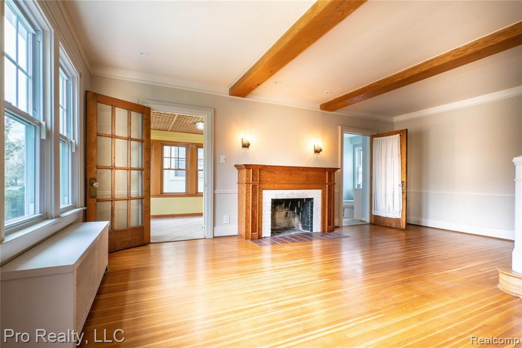 1135 Nottingham Road Grosse Pointe Park, MI 48230 - Photo 8 of 21