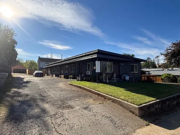 $625,000 | 1170 Orange Avenue, Redding, CA 96001