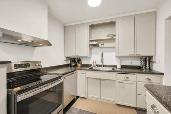 $525,000 | 5828 Lyndale Avenue South, Minneapolis, MN 55419