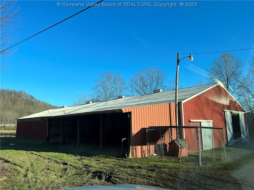 858 First Creek Road Charleston, WV 25320 - Photo 1 of 15 Gallery Image 1