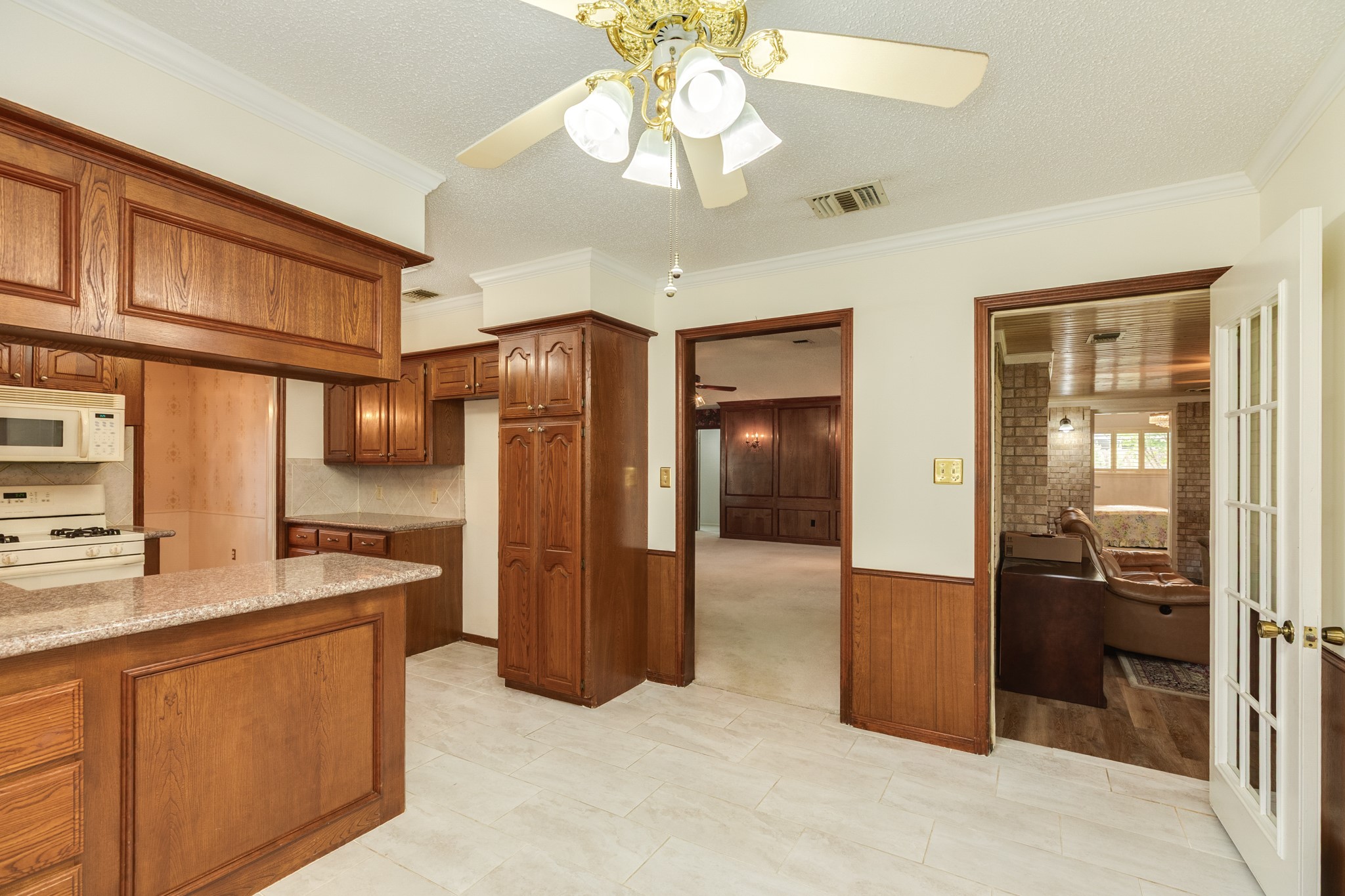 712 Browning Street Angleton, TX 77515 - Photo 20 of 34