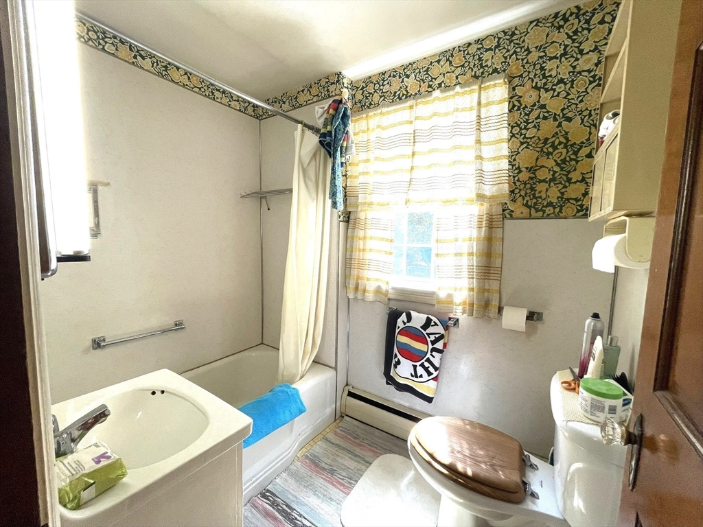 13 Prescott Street Rutland, MA 01543 - Photo 12 of 33