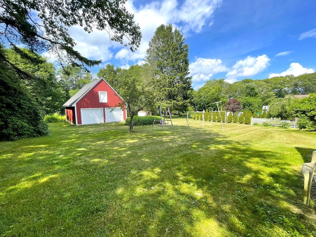 13 Prescott Street Rutland, MA 01543 - Photo 18 of 33