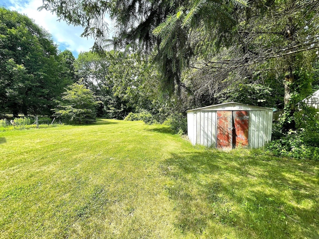 13 Prescott Street Rutland, MA 01543 - Photo 26 of 33