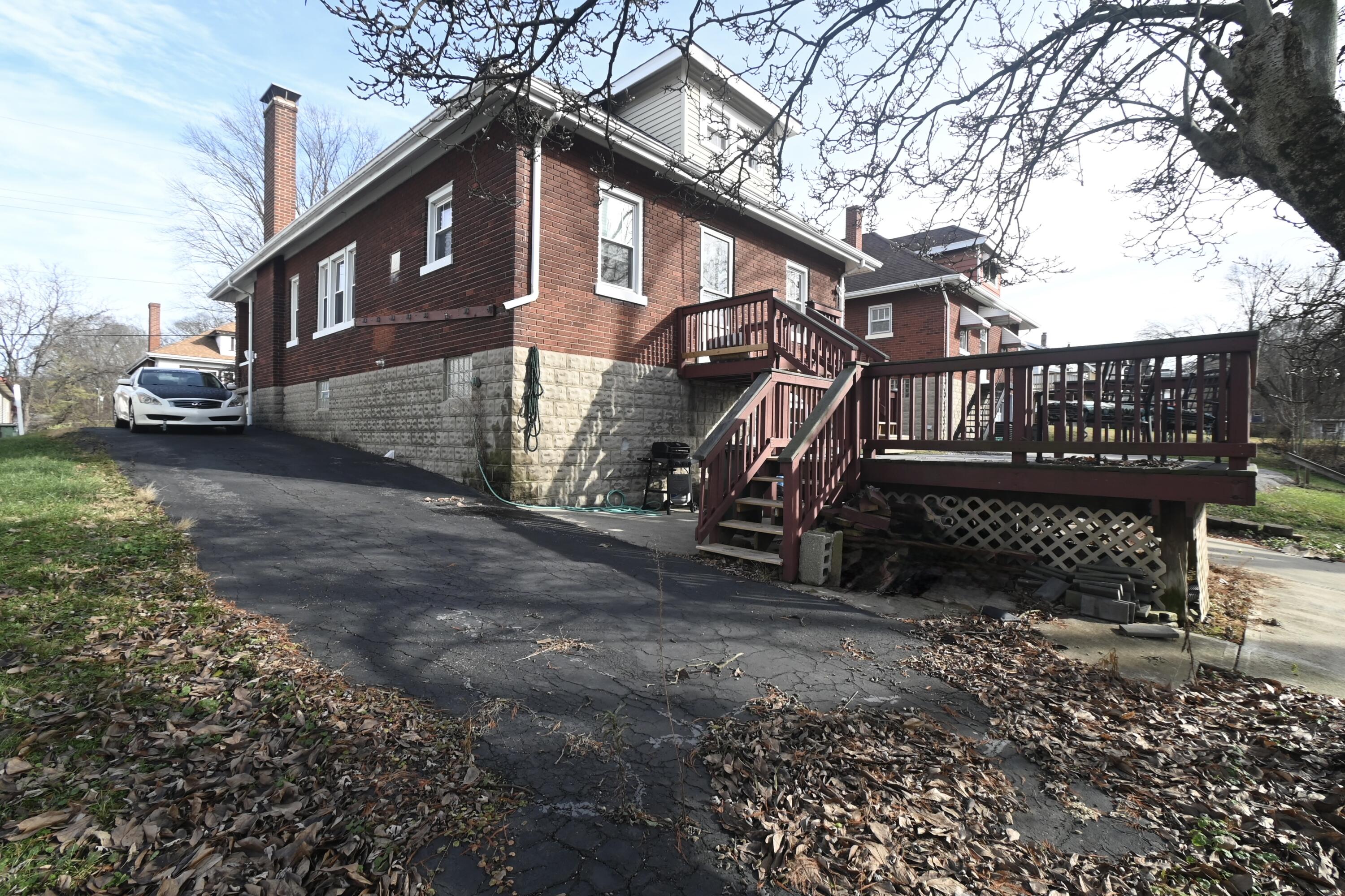 405 Linden Road Newport, KY 41071 - Photo 4 of 40 Gallery Image 4