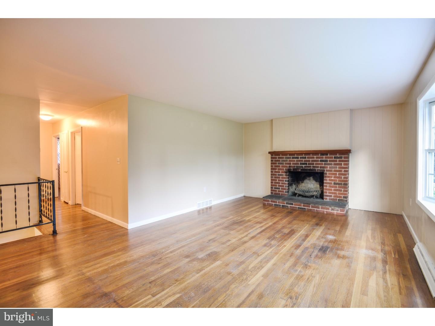 922 Wilson Road Wilmington, DE 19803 - Photo 4 of 18 Gallery Image 4