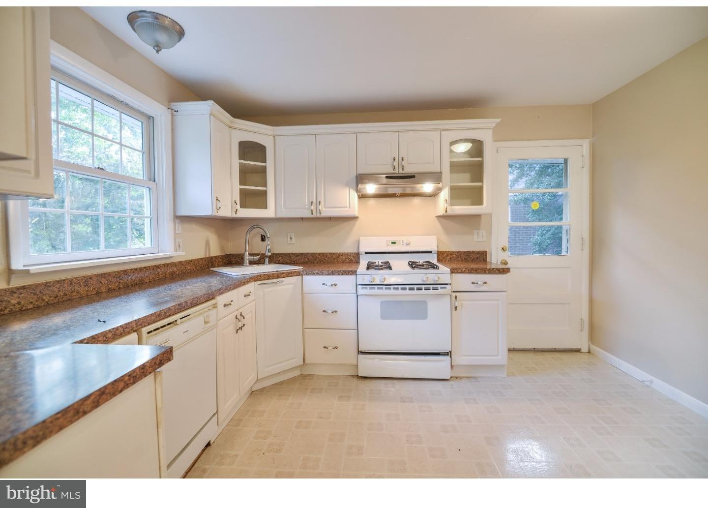 922 Wilson Road Wilmington, DE 19803 - Photo 8 of 18 Gallery Image 8
