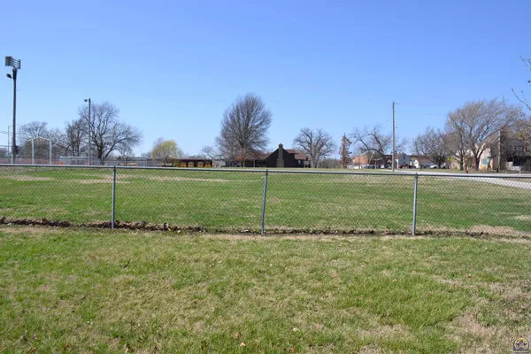 $45,000 | 0 East 6th Street, Lyndon, KS 66451