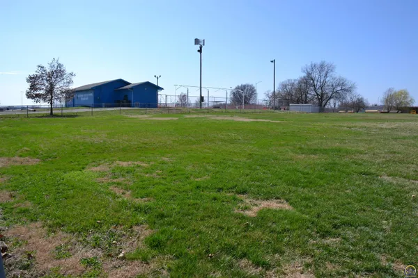 $45,000 | 0 East 6th Street, Lyndon, KS 66451