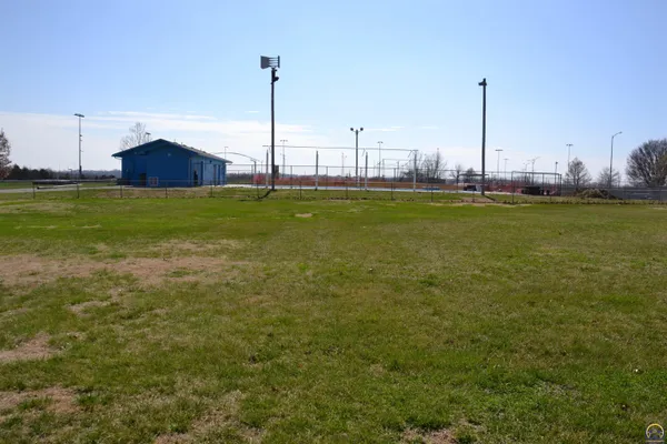 $45,000 | 0 East 6th Street, Lyndon, KS 66451