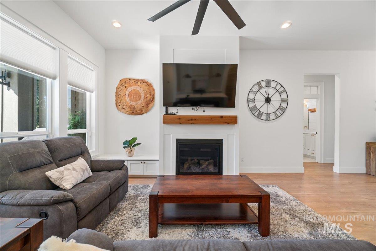 207 West Wrangler Street Meridian, ID 83646 - Photo 12 of 44