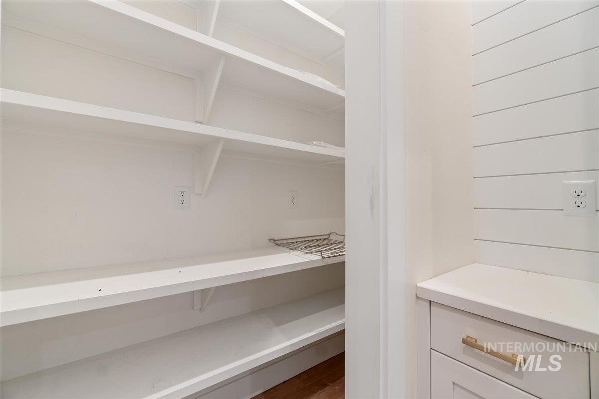 207 West Wrangler Street Meridian, ID 83646 - Photo 17 of 44