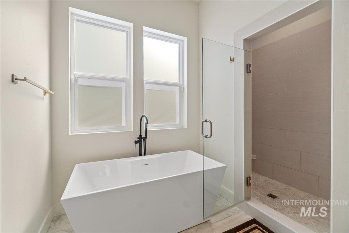 207 West Wrangler Street Meridian, ID 83646 - Photo 23 of 44