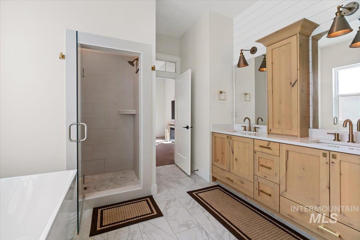 207 West Wrangler Street Meridian, ID 83646 - Photo 24 of 44