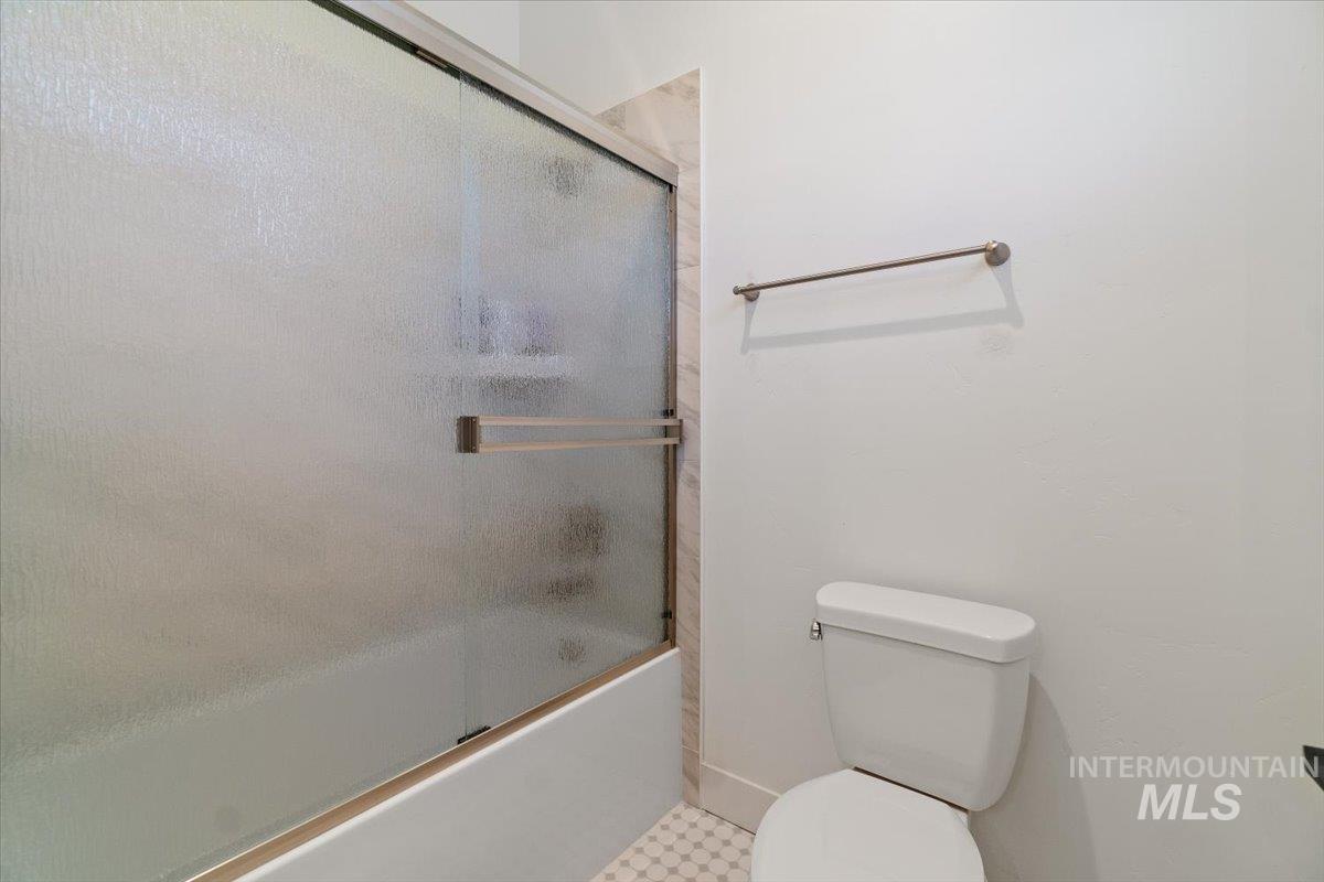 207 West Wrangler Street Meridian, ID 83646 - Photo 30 of 44