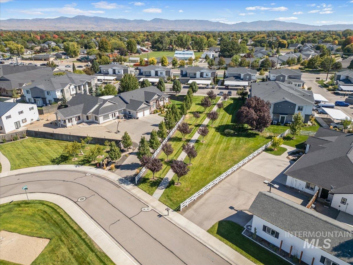 207 West Wrangler Street Meridian, ID 83646 - Photo 42 of 44