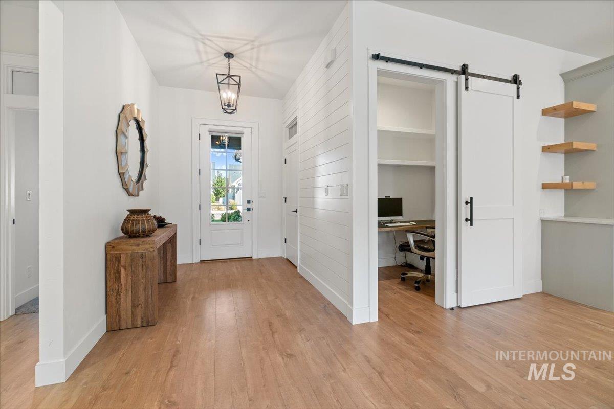 207 West Wrangler Street Meridian, ID 83646 - Photo 8 of 44