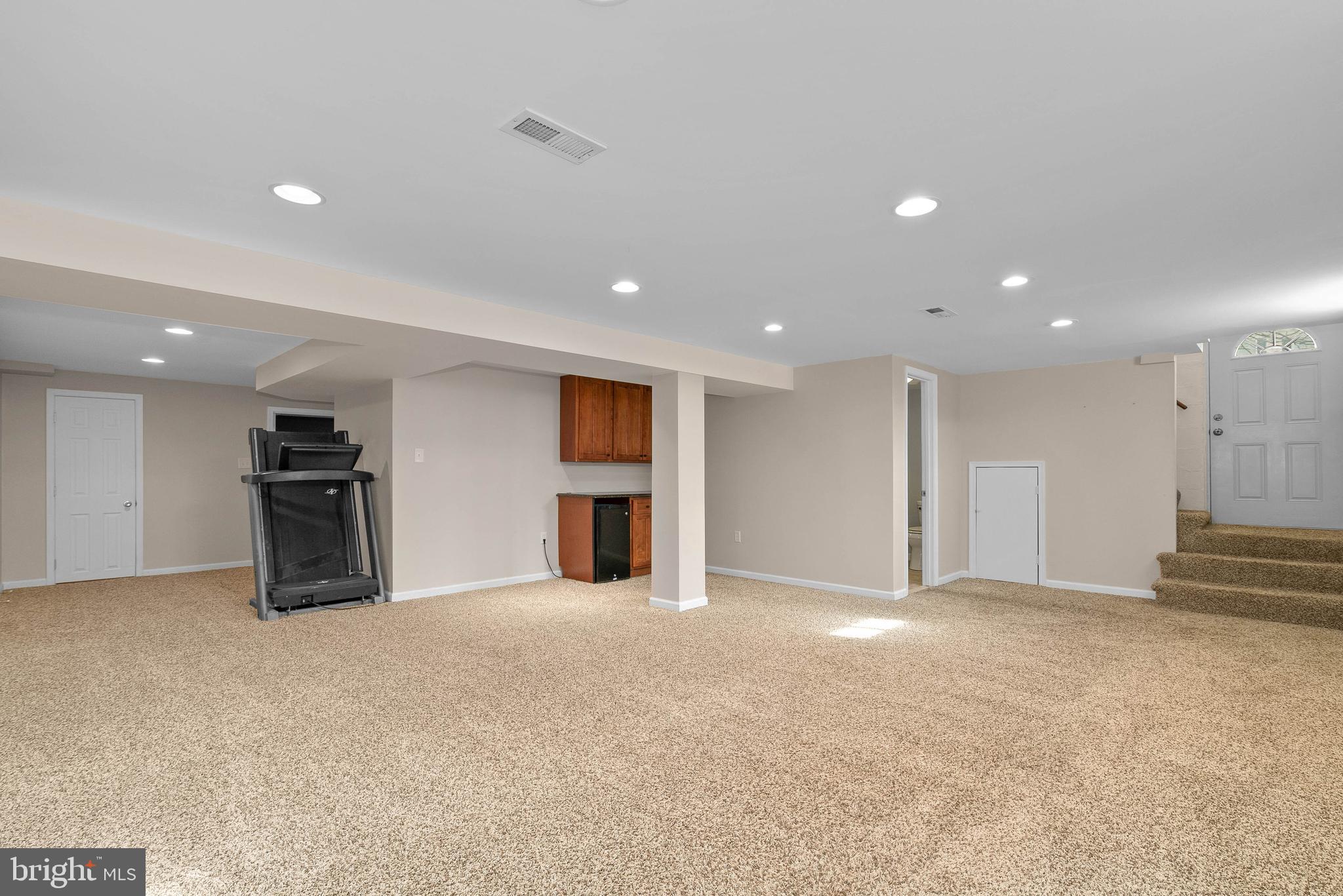 6044 Montgomery Road Elkridge, MD 21075 - Photo 22 of 32 Basement