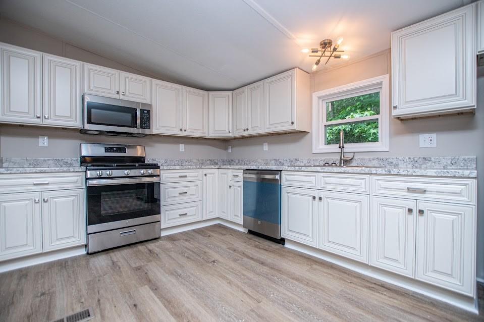 74 Spring Lane Carrollton, GA 30116 - Photo 12 of 57