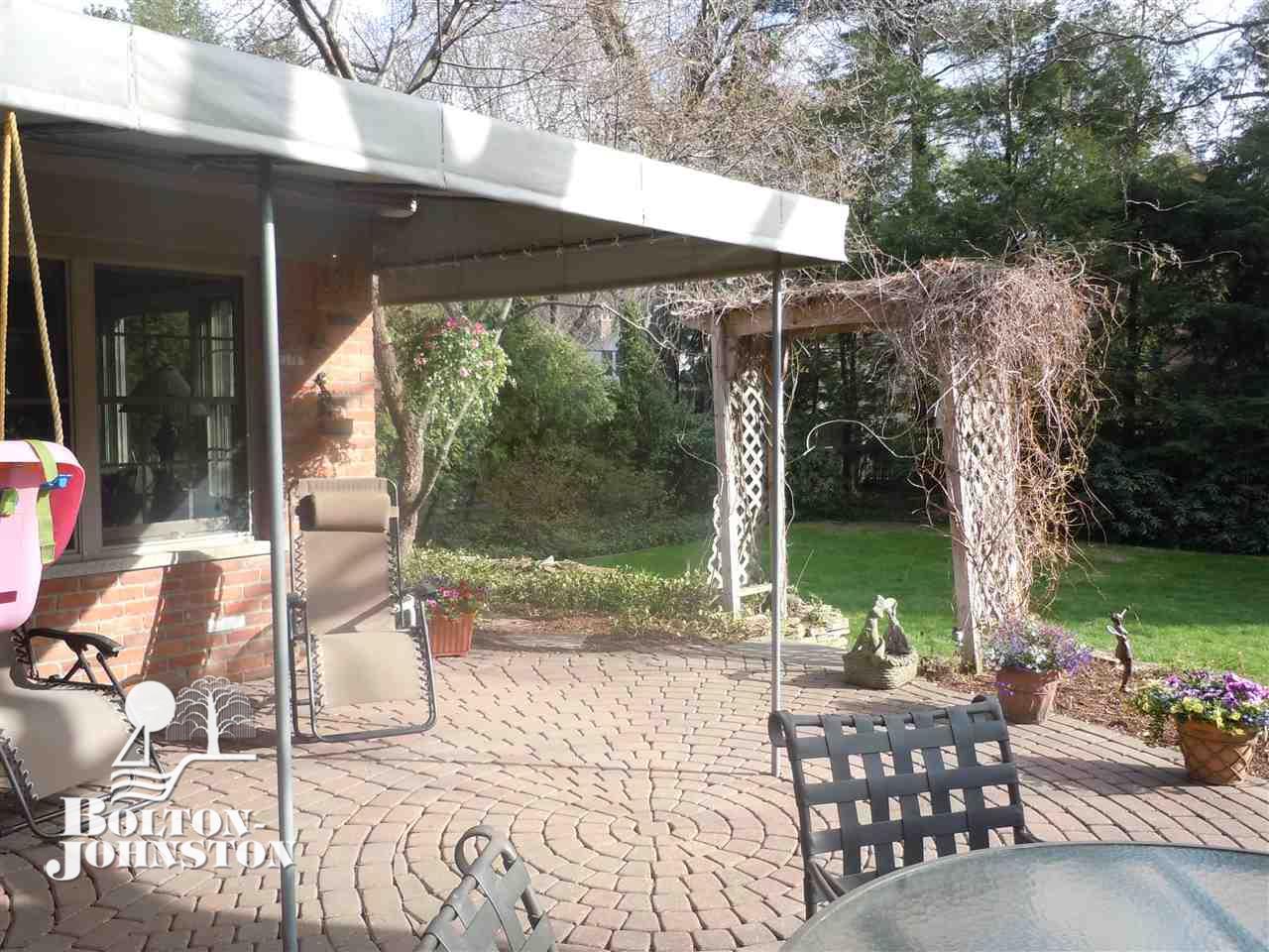 185 Merriweather Road Grosse Pointe Farms, MI 48236 - Photo 13 of 31