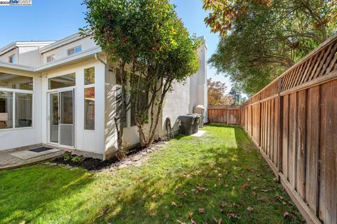 $1,475,000 | 297 Del Valle Court, Pleasanton, CA 94566