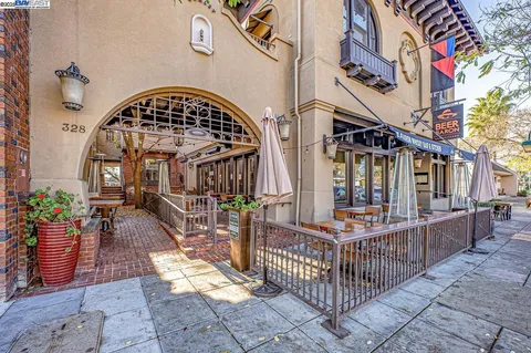 $1,475,000 | 297 Del Valle Court, Pleasanton, CA 94566