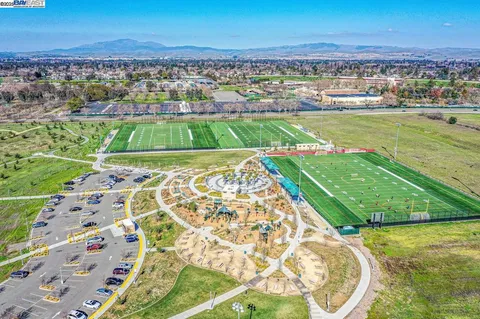 $1,475,000 | 297 Del Valle Court, Pleasanton, CA 94566