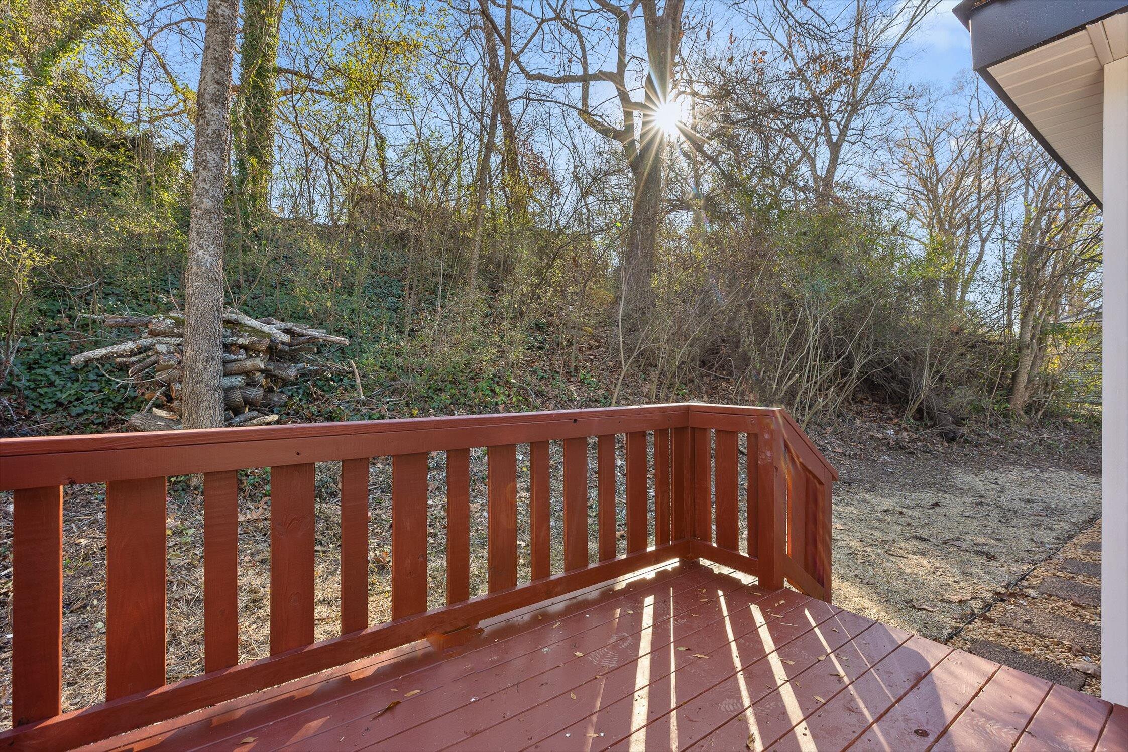 4210 Davis Lane Chattanooga, TN 37416 - Photo 26 of 30 33-Davis-32