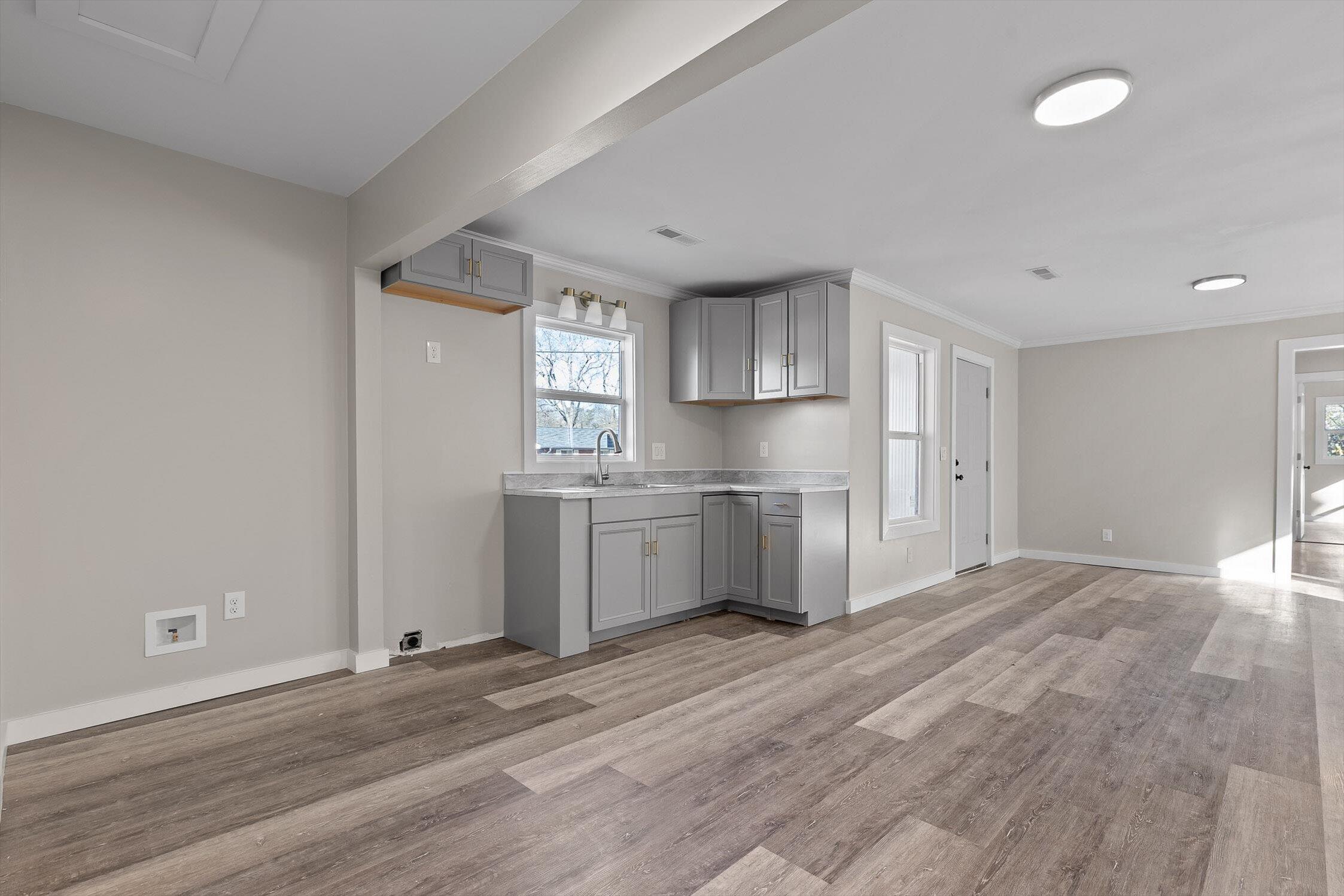 4210 Davis Lane Chattanooga, TN 37416 - Photo 7 of 30 08-Davis-7